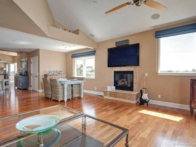 Photo of 149 3rd Street