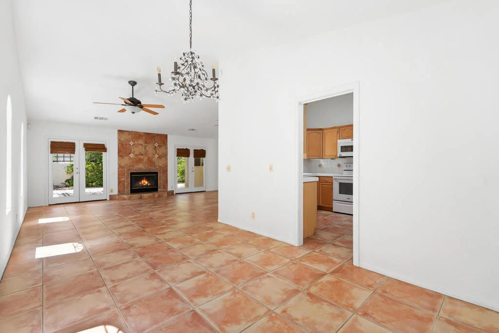 Photo of 54035 Avenida Juarez