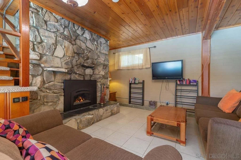 Photo of 1679 Whispering Pines Drive