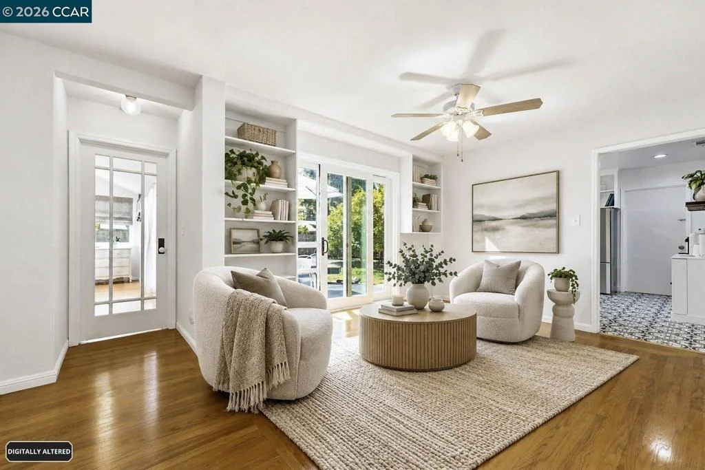 Photo of 8 Lander Dr