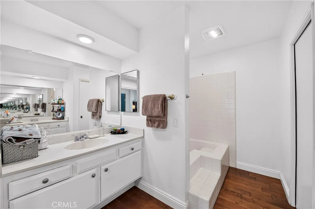 Photo of 1508 N Fairgreen Drive