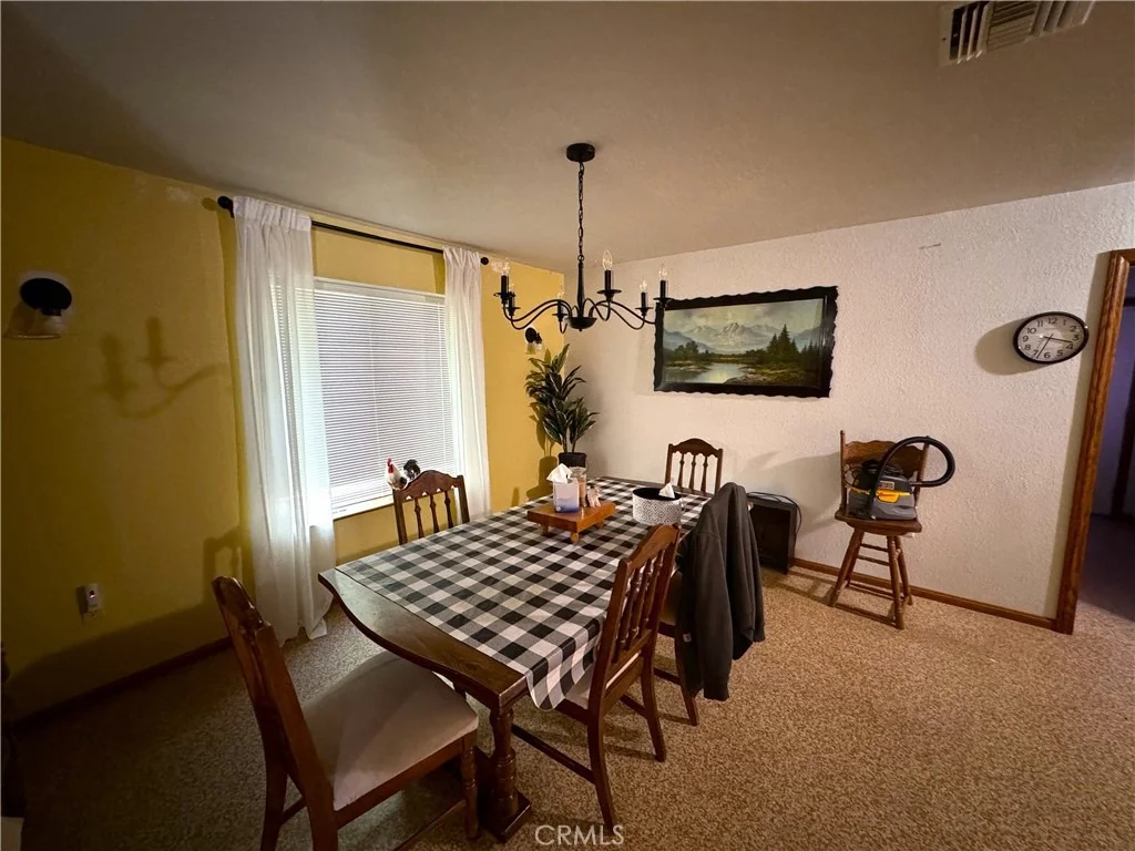 Photo of 35648 Mountain View Road