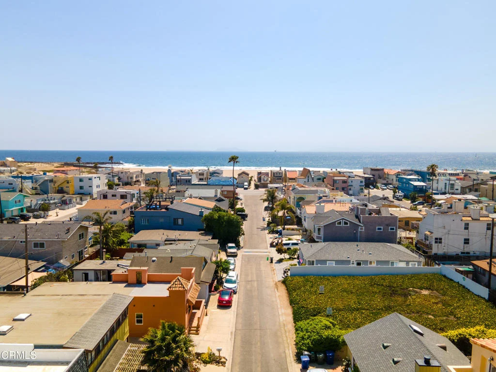 Photo of 145 Los Angeles Avenue