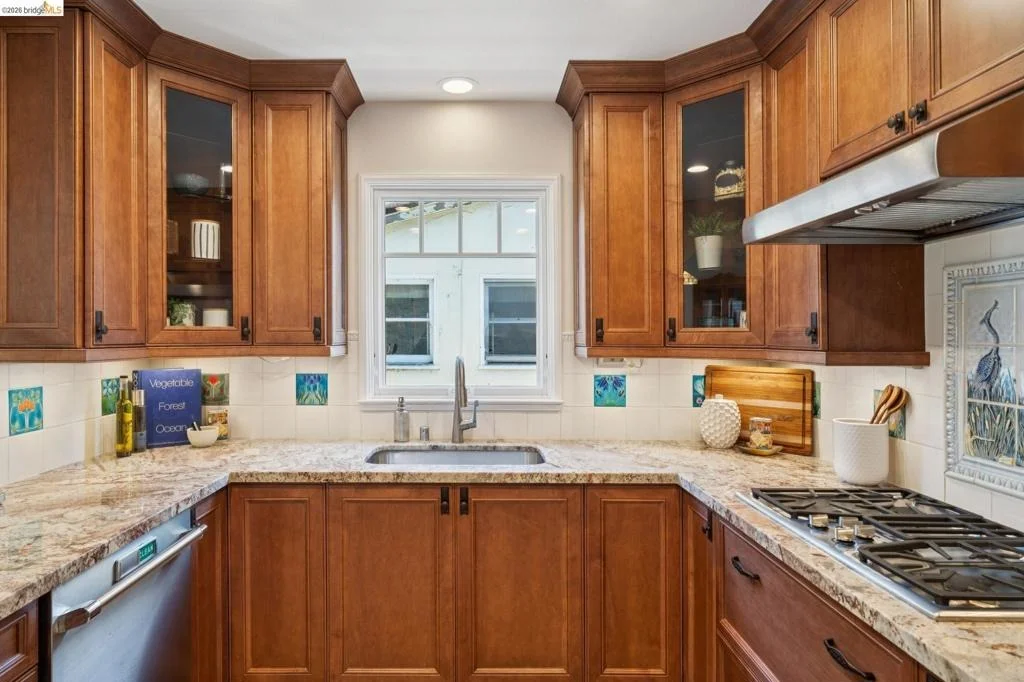 Photo of 957 Lee Ave