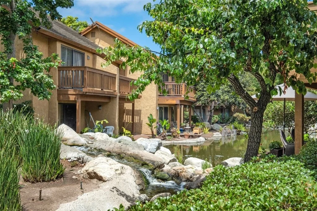 Photo of Unit 342 at 306 Tangelo
