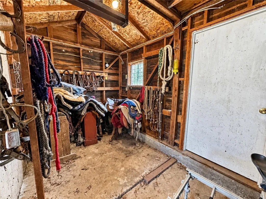 Photo of 450 Oakvale