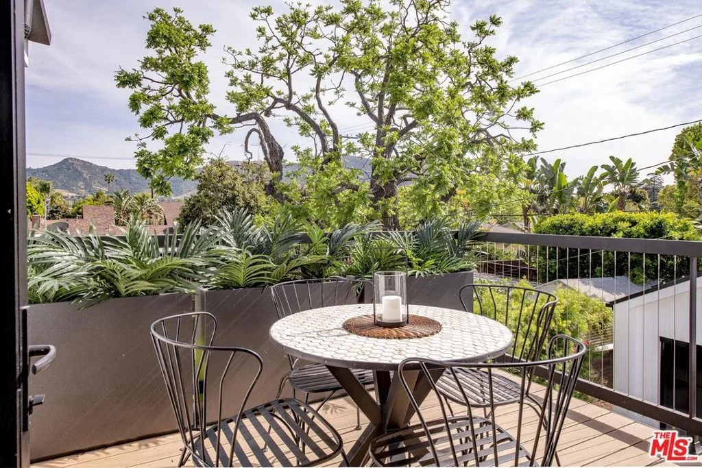 Photo of 231 S Orchard Drive