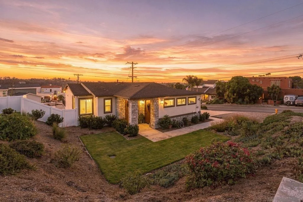 Photo of 1858 Avocado Rd