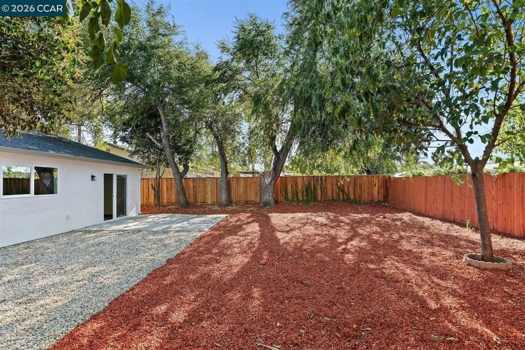 Photo of 26 Polaris Dr