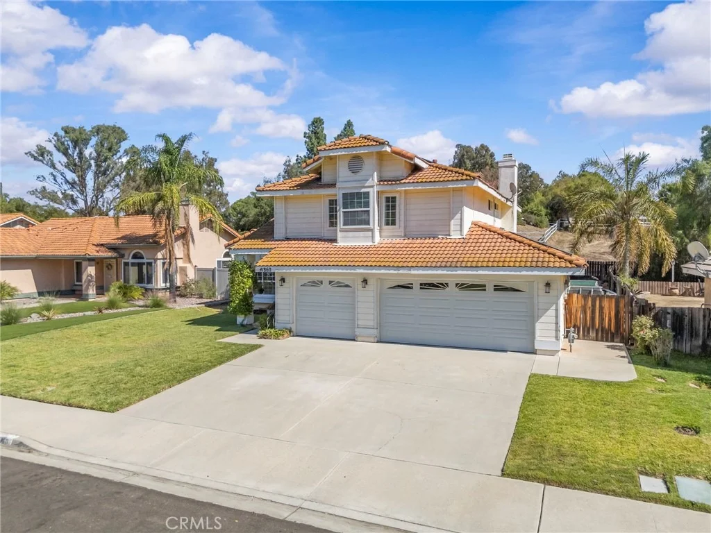 Photo of 41860 Skywood