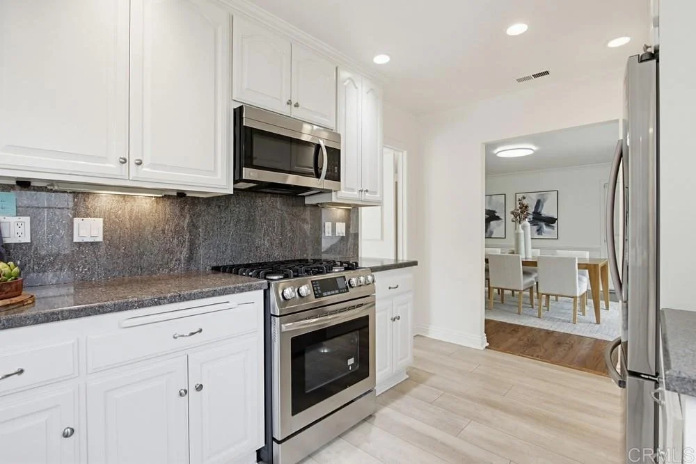 Photo of 825 Santa Hidalga
