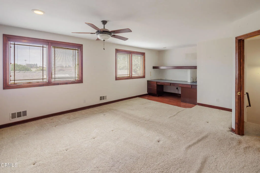 Photo of 411 E Yucca Street