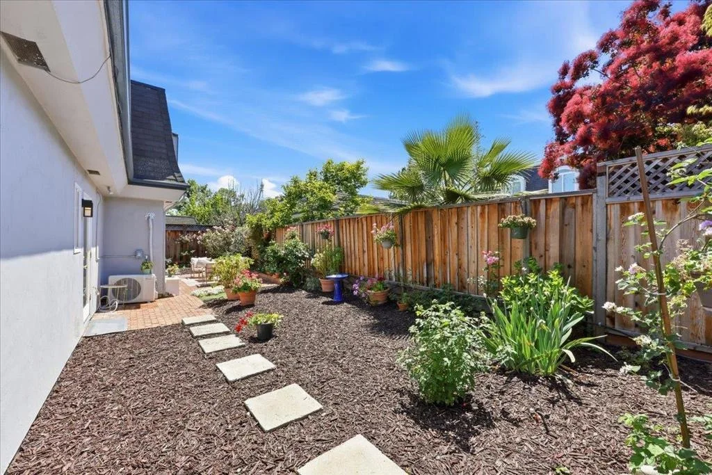 Photo of 1689 Luika Place