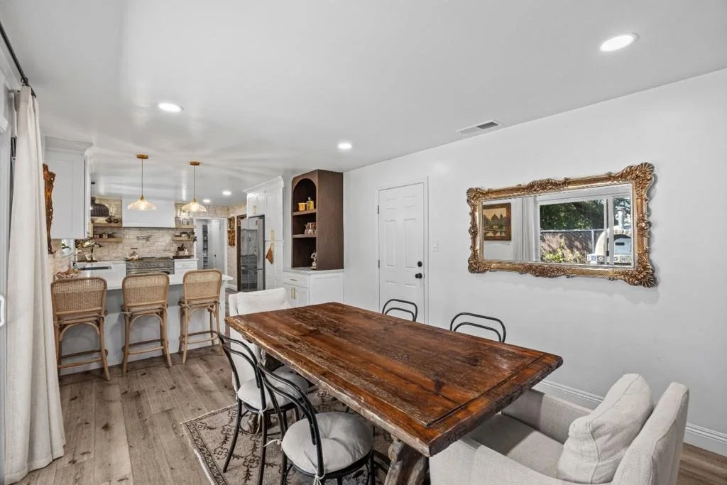 Photo of 105 Ridgerock Drive