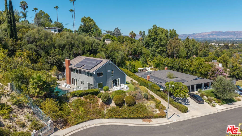 Photo of 4711 Hermano Drive