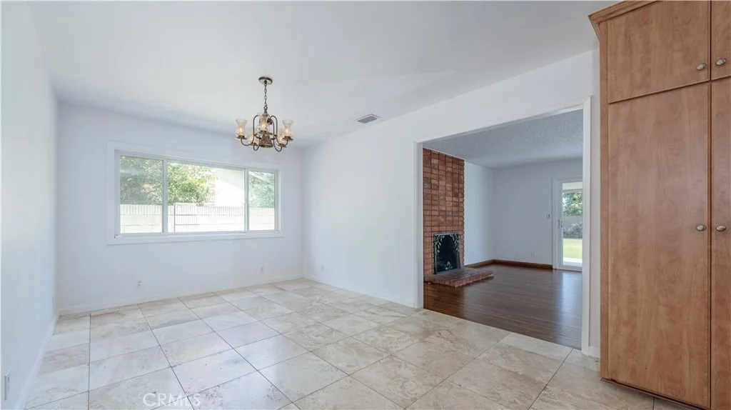 Photo of 3156 W Teranimar