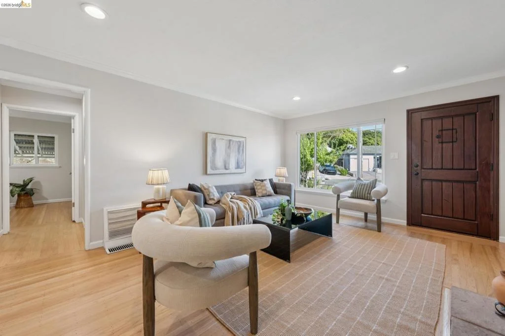 Photo of 1036 Spring Ct