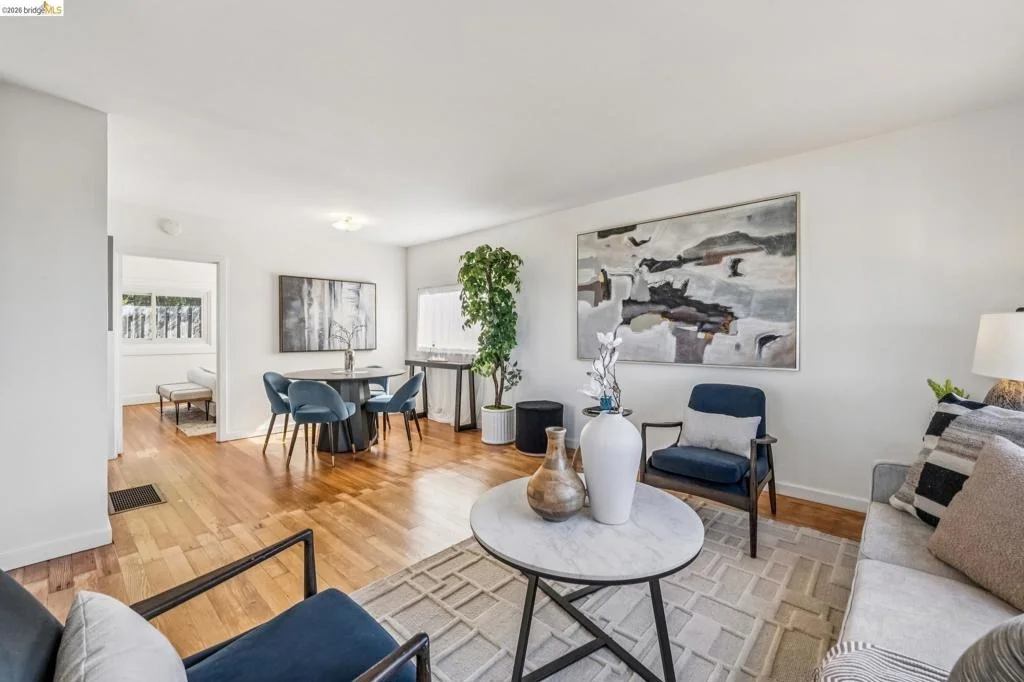 Photo of 722 Avila Place