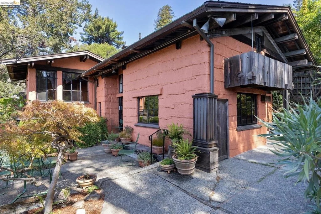 Photo of 2711 Buena Vista Way