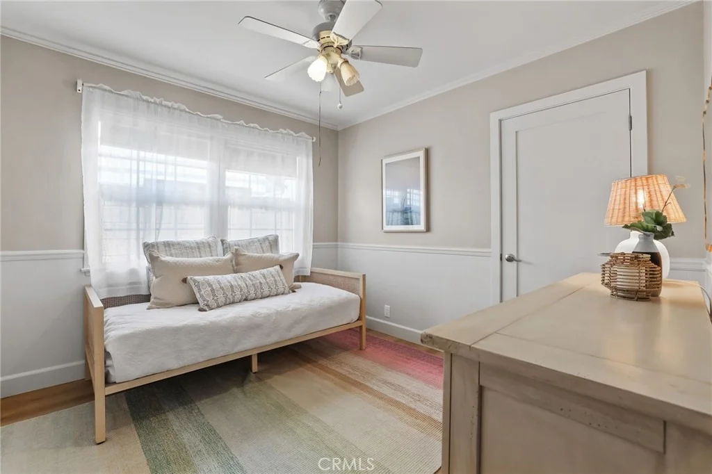 Photo of 2114 Ostrom