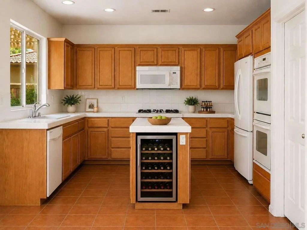 Photo of 1586 Silver Cup CT