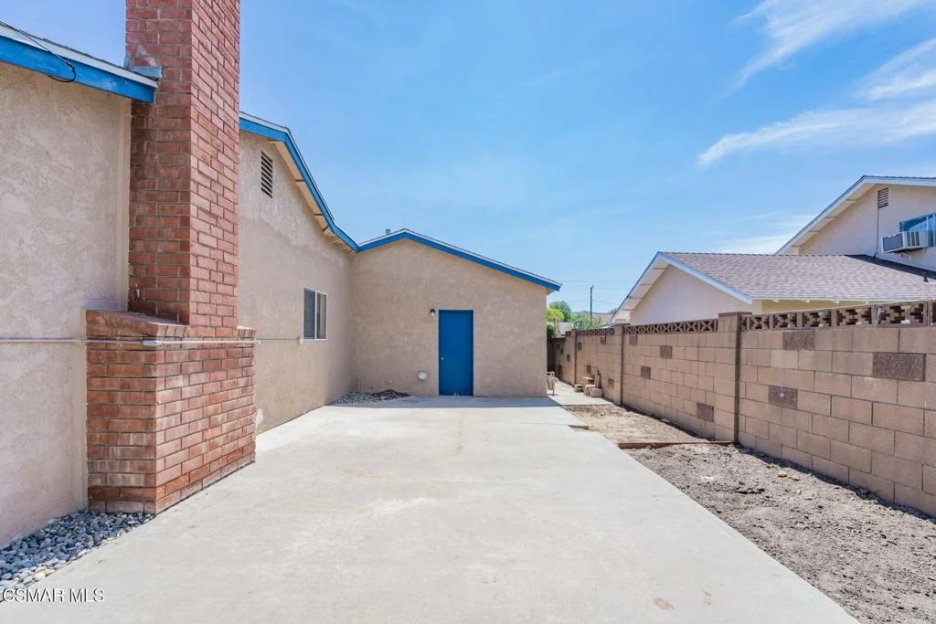 Photo of 1421 Lowery Street