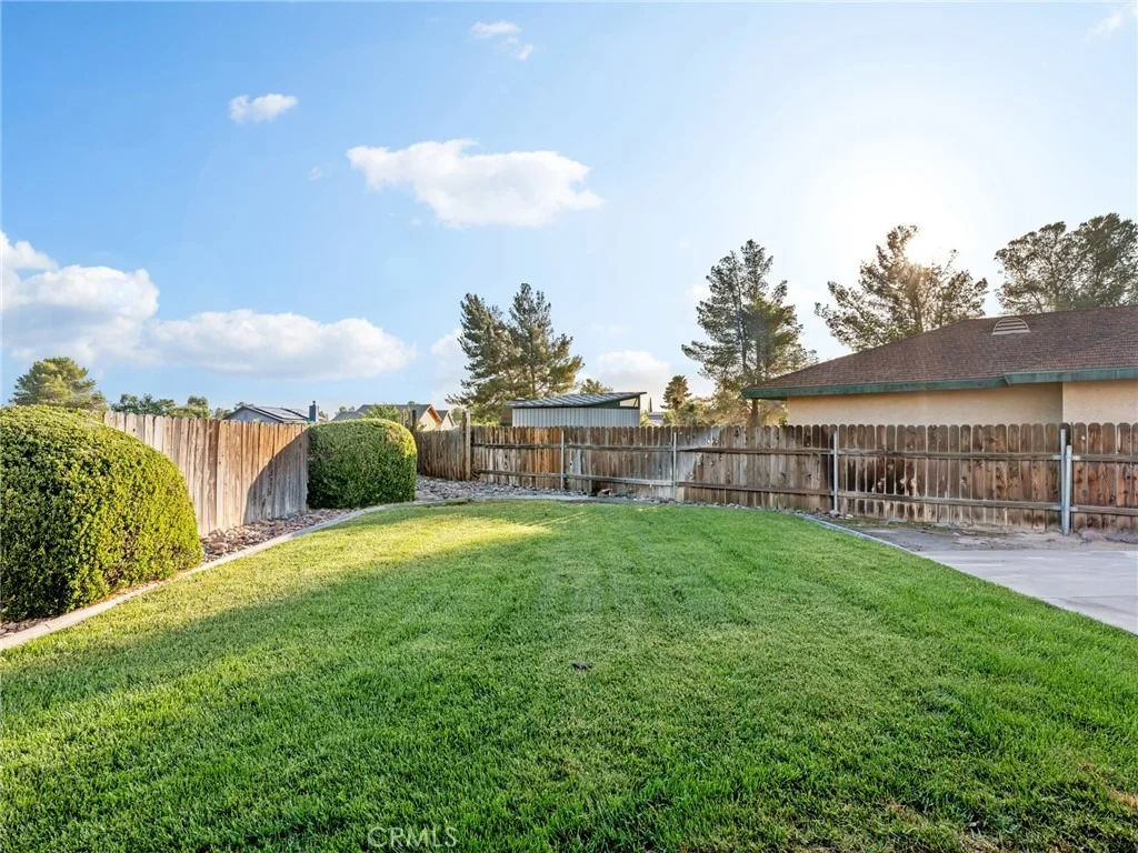 Photo of 15850 Elcona