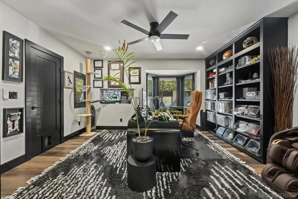 Photo of 3252 Front Street
