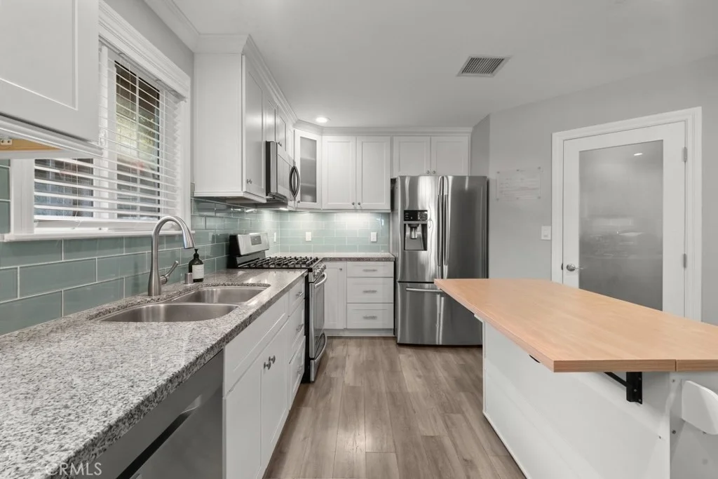 Photo of 885 Masterson Drive