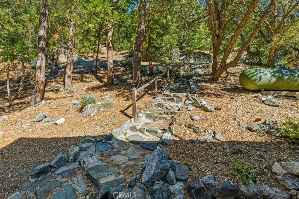 Photo of 34 Manker Flats