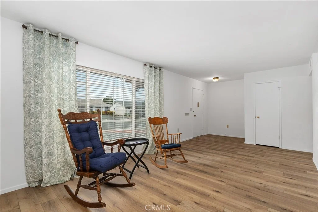 Photo of 25811 Middlebury