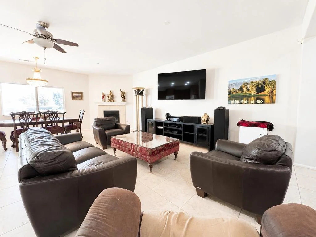 Photo of 73895 Mondrian Place