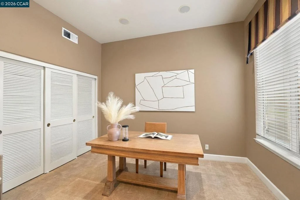 Photo of 4035 Lilac Ridge Rd