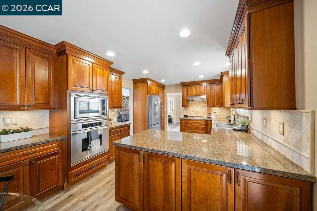 Photo of 5787 Lewis Way