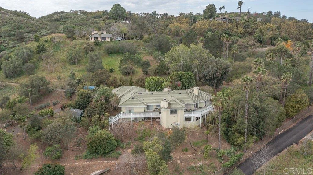 Photo of 4327 Hollyhill Road