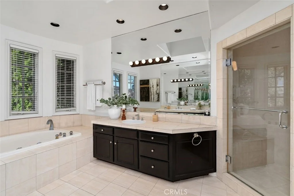Photo of 24658 Cordillera Drive