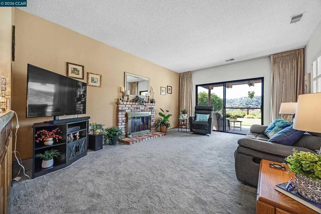 Photo of 1372 Fascination Cir