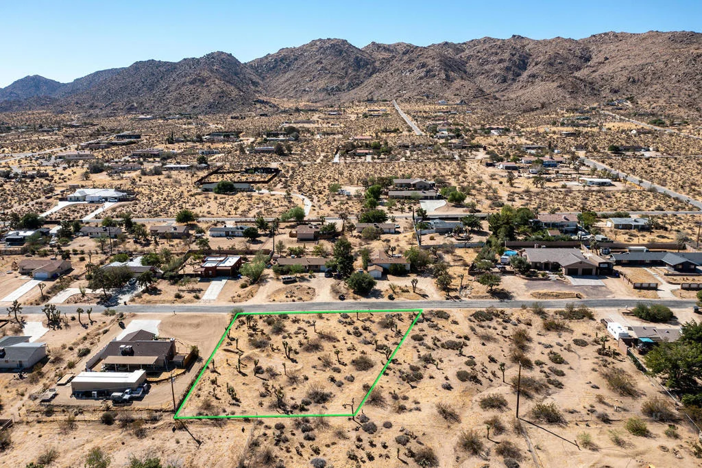 Photo of 60586 La Mirada Trail