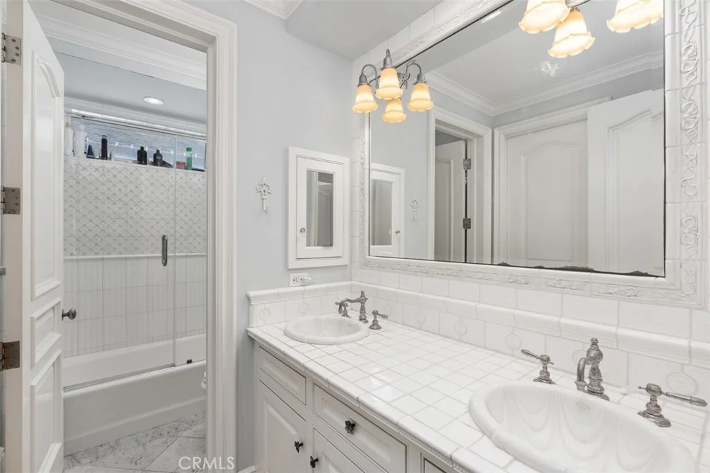 Photo of 522 W Oceanfront