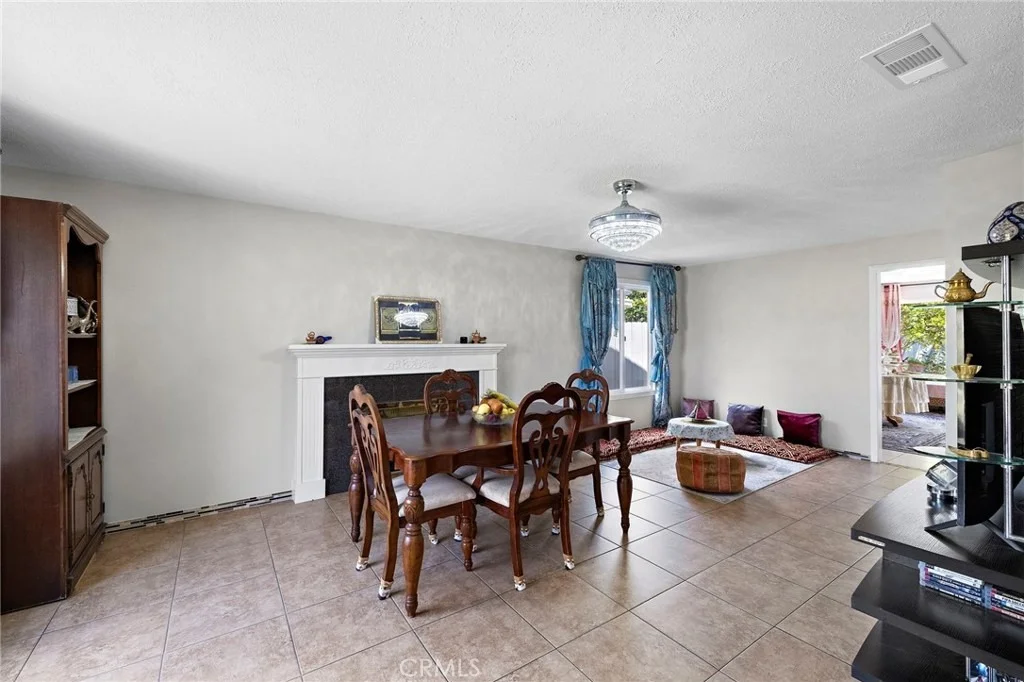 Photo of 23512 Lipari