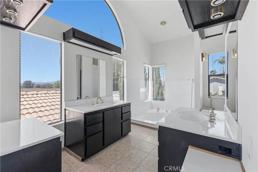 Photo of 9650 Farmington Drive