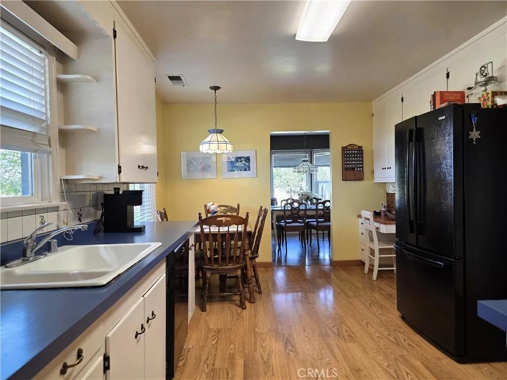 Photo of 23773 River Rd