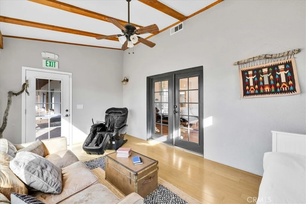 Photo of 7423 Juniper Road
