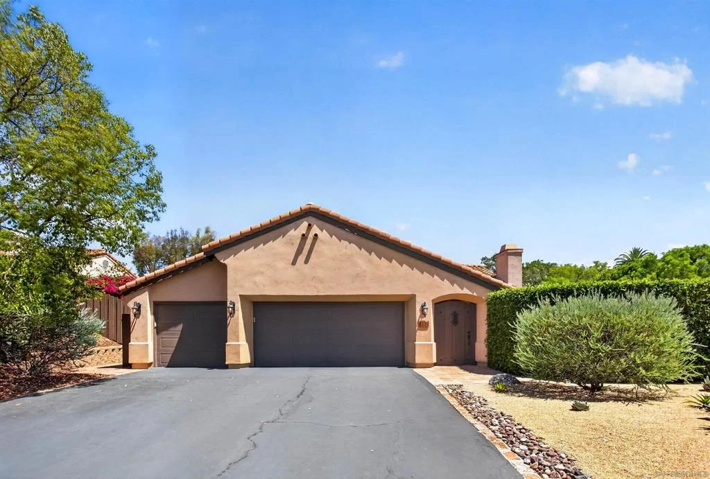Photo of 3220 Avenida Reposo