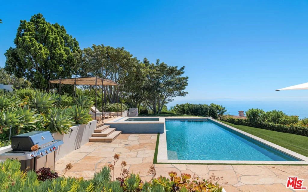 Photo of 27445 Winding Way