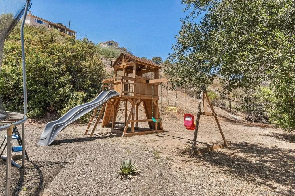 Photo of 11802 Hi Ridge