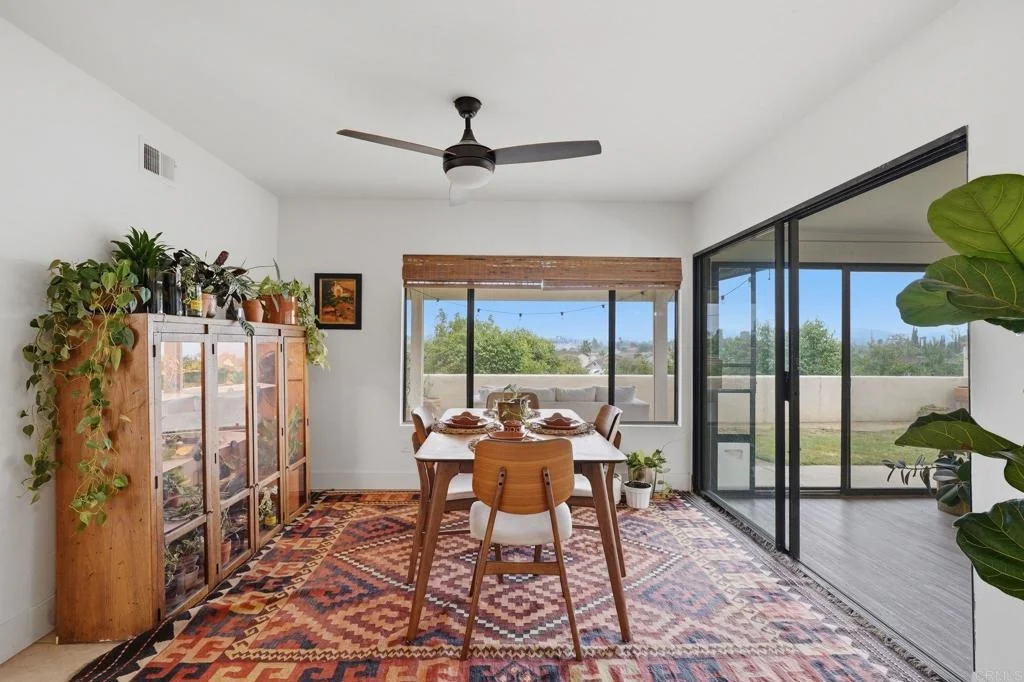 Photo of 1465 Vaquero