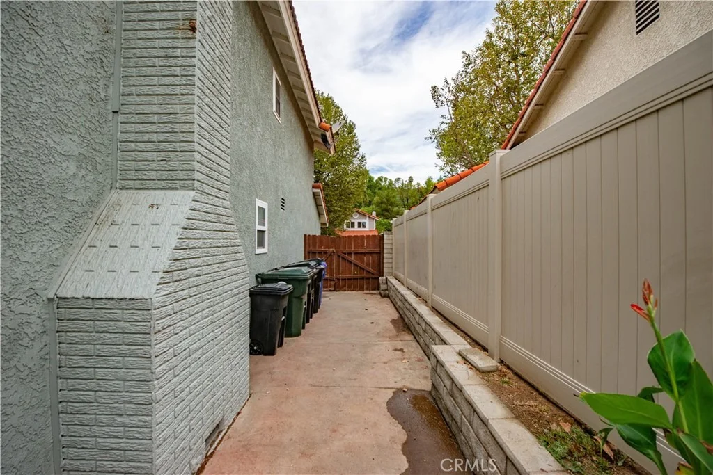 Photo of 27872 Wakefield Road