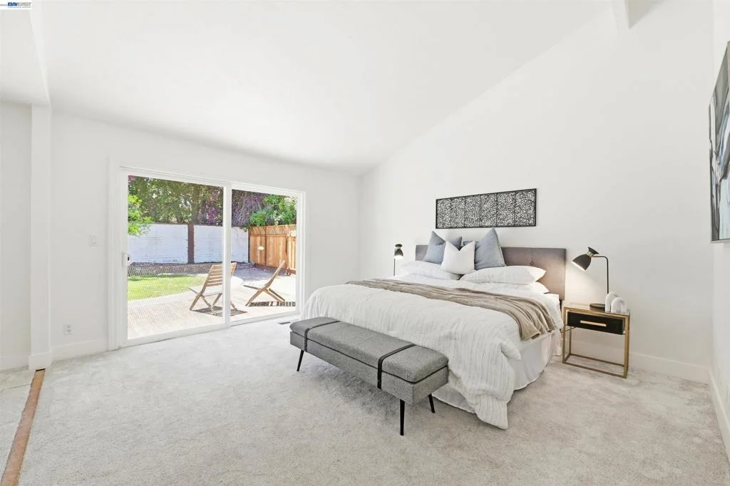 Photo of 467 Lowell Pl