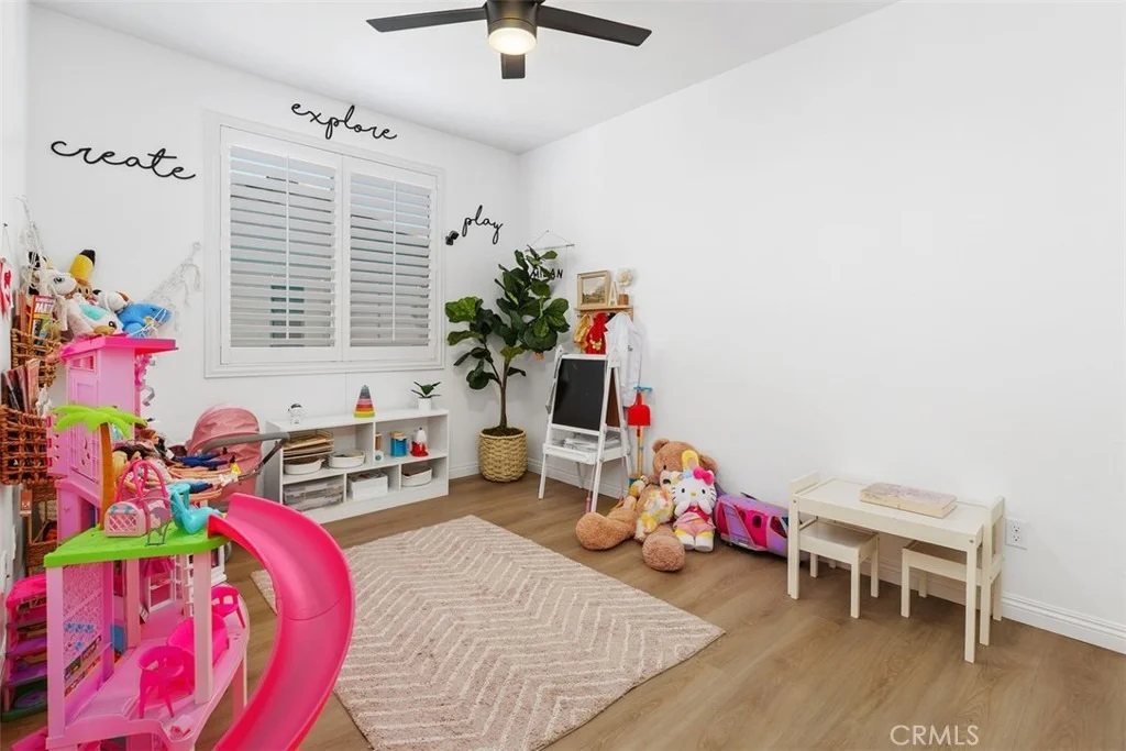 Photo of 11415 Valley Oak